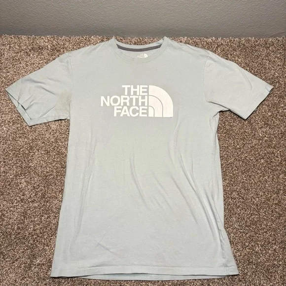 The North Face Men's Green Short Sleeve Tee - Picture 2 of 10